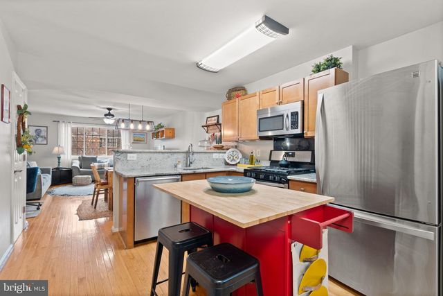 1469-B N VAN DORN ST, Alexandria, VA 22304