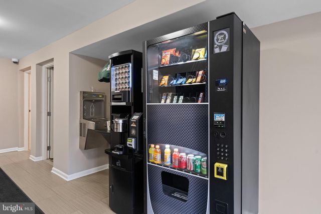 1469-B N VAN DORN ST, Alexandria, VA 22304