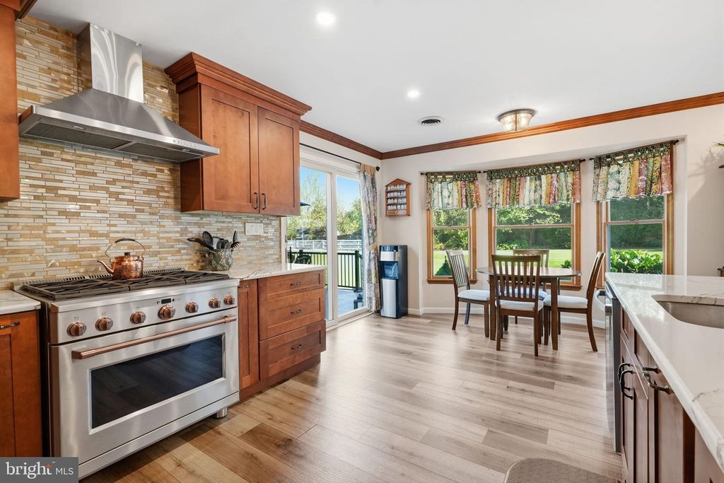827 WRIGHTSTOWN RD, COLUMBUS, NJ 08022 — photo 5