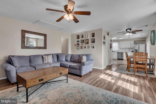 1514 JUPP RD, Glen Burnie, MD 21060