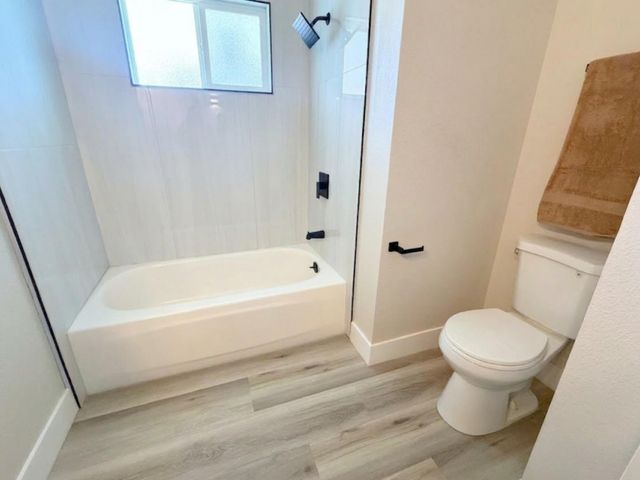 3326 W Fairview Avenue, Visalia, CA 93277