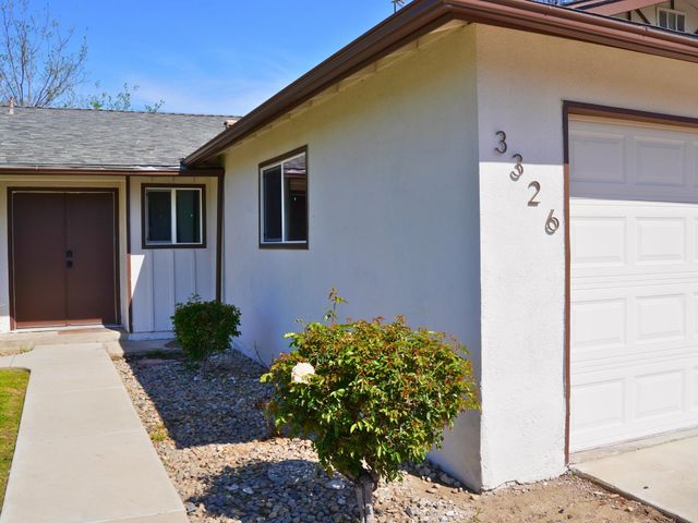 3326 W Fairview Avenue, Visalia, CA 93277