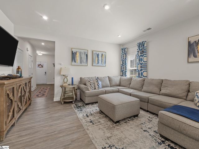 515 Preakness Run, Spartanburg, SC 29301