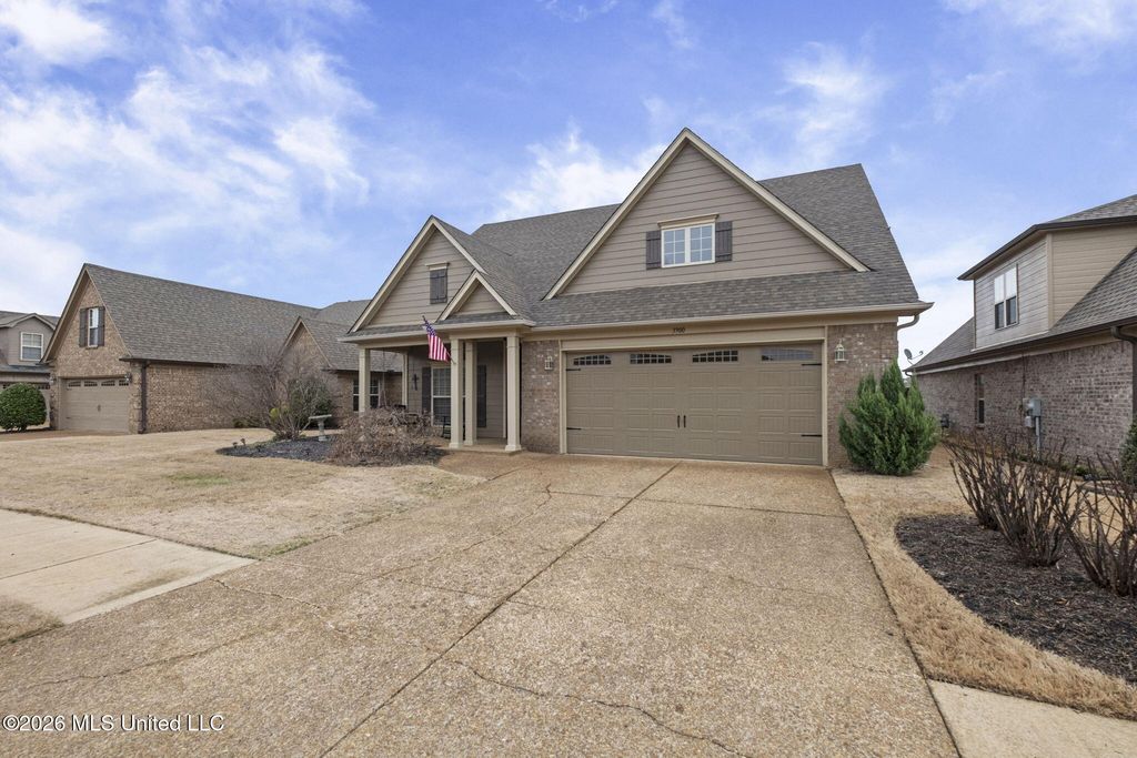 5900 S Foxdale Loop, Southaven, MS 38672 — photo 2