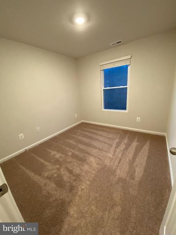 25 CRANSTON CT, Falling Waters, WV 25419