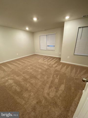 25 CRANSTON CT, Falling Waters, WV 25419