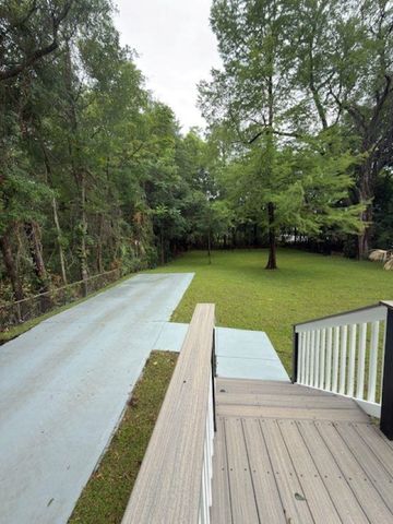118 Dozier St., Georgetown, SC 29440