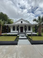 118 Dozier St., Georgetown, SC 29440
