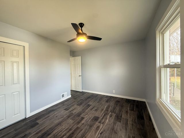 570 Fairhaven Drive, Hamilton, OH 45013