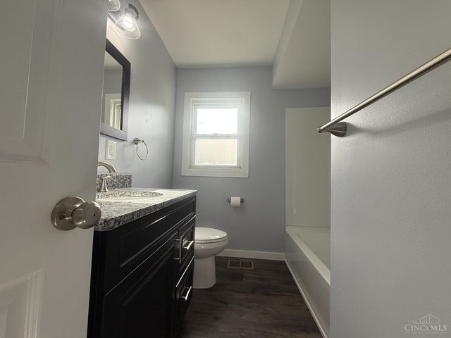 570 Fairhaven Drive, Hamilton, OH 45013