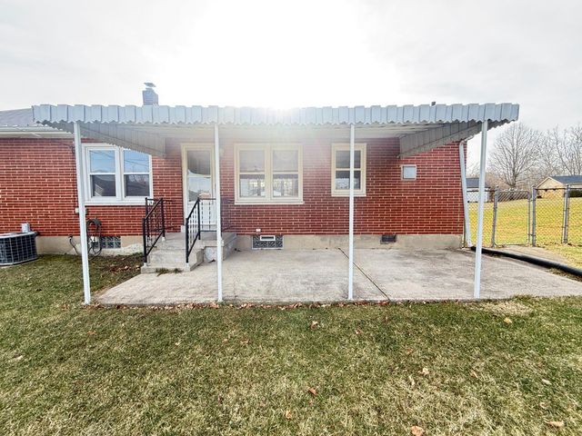 570 Fairhaven Drive, Hamilton, OH 45013