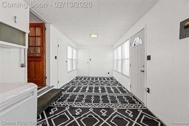 4196 Clippert Street, Dearborn Heights, MI 48125