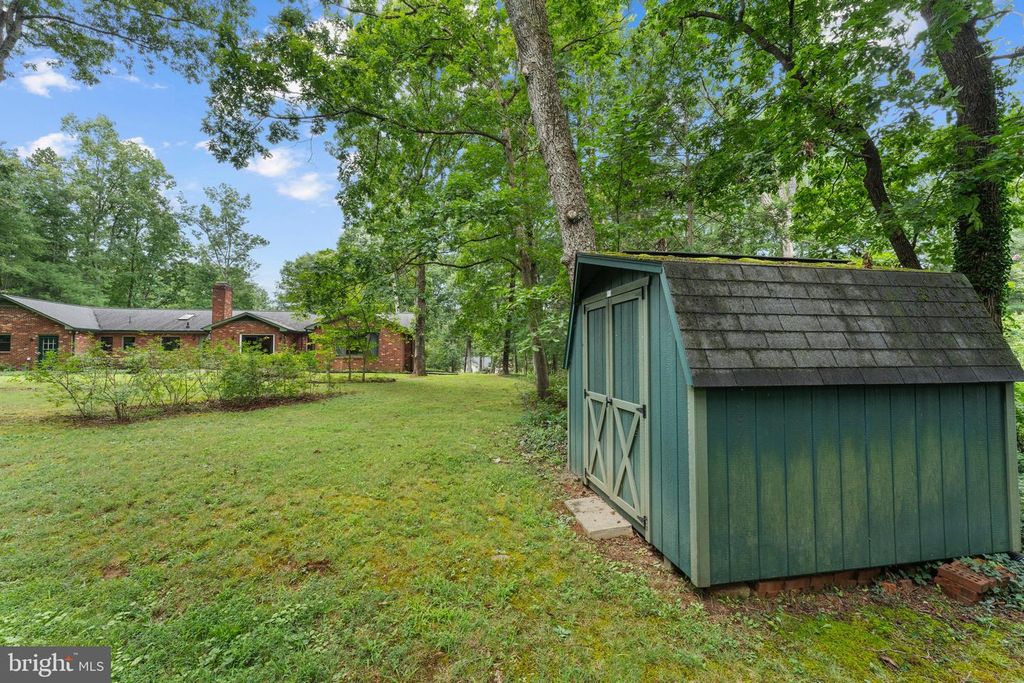 16437 MOUNTAIN RUN LN, Culpeper, VA 22701