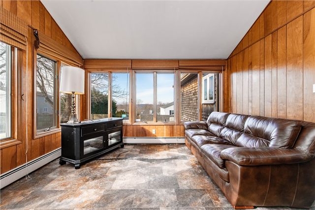 25 Mathew Road, Tiverton, RI 02878