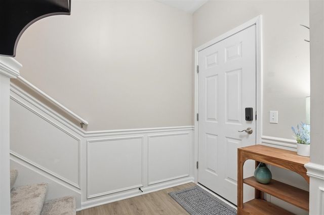 2946 Hunley Drive, Ann Arbor, MI 48105