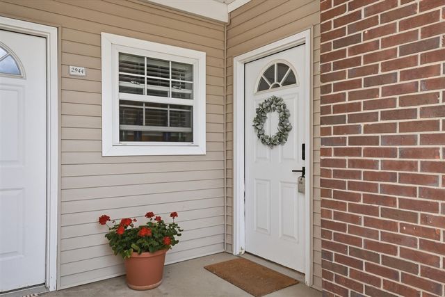2946 Hunley Drive, Ann Arbor, MI 48105