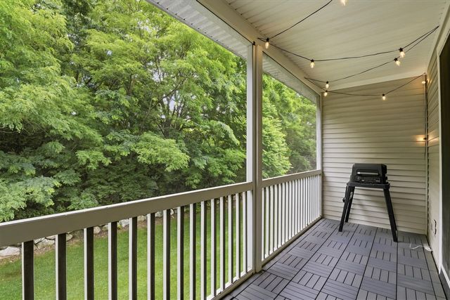 2946 Hunley Drive, Ann Arbor, MI 48105