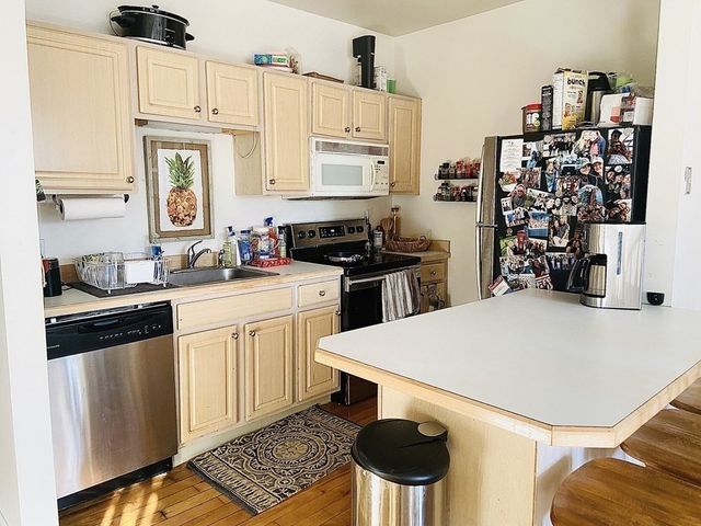 478 Columbus Ave 3, Boston, MA 02118