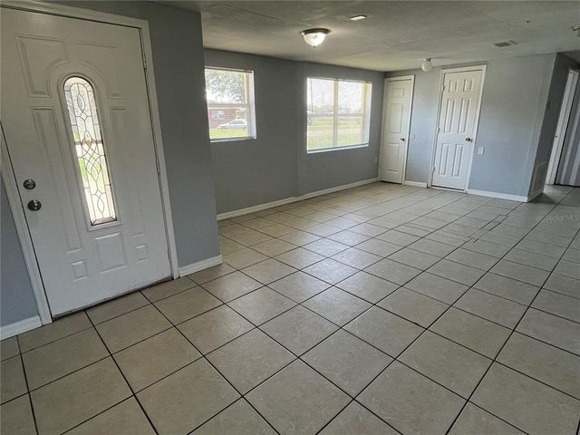 328 AVENUE B, Lake Wales, FL 33859