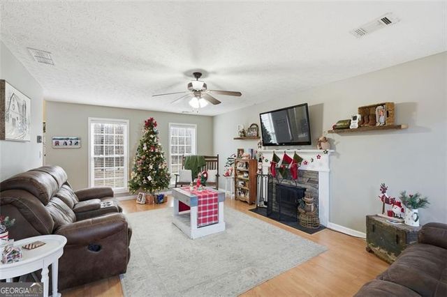 295 MILLER Path, Temple, GA 30179