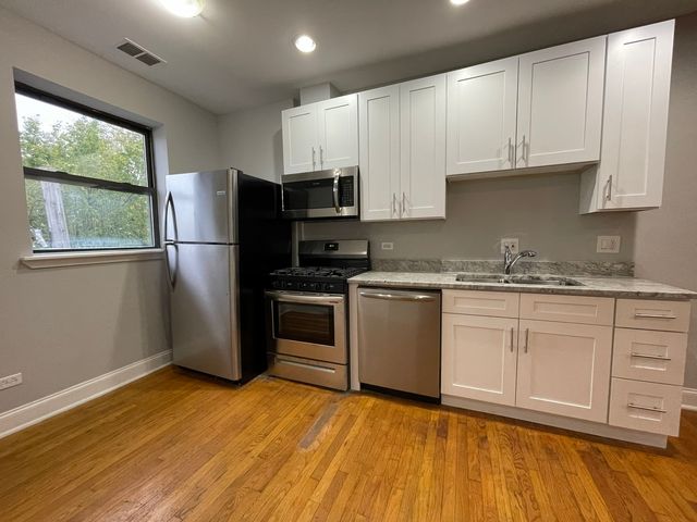 6442 N Hamilton Avenue 3, Chicago, IL 60645