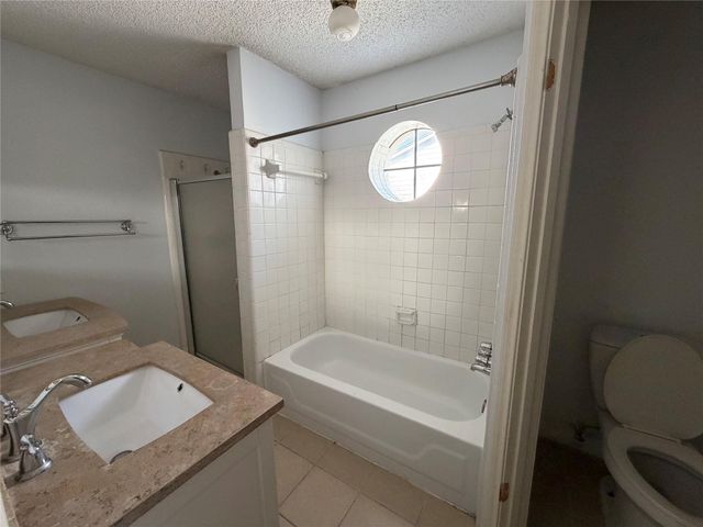 800 Country Place Drive 205, Houston, TX 77079