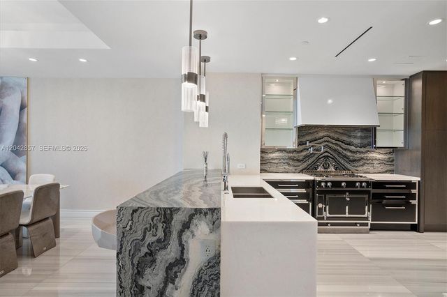 17901 Collins Avenue 902, Sunny Isles Beach, FL 33160