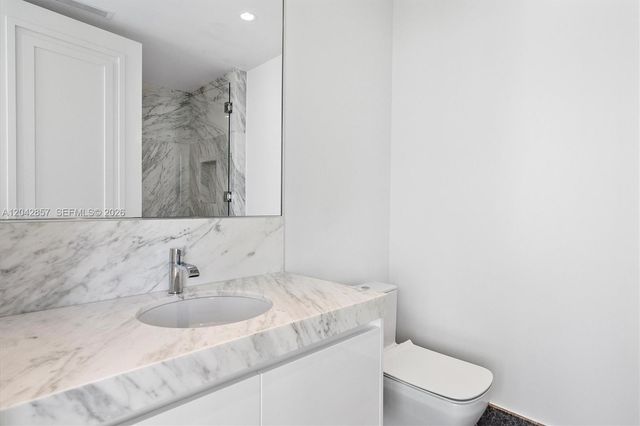 17901 Collins Avenue 902, Sunny Isles Beach, FL 33160