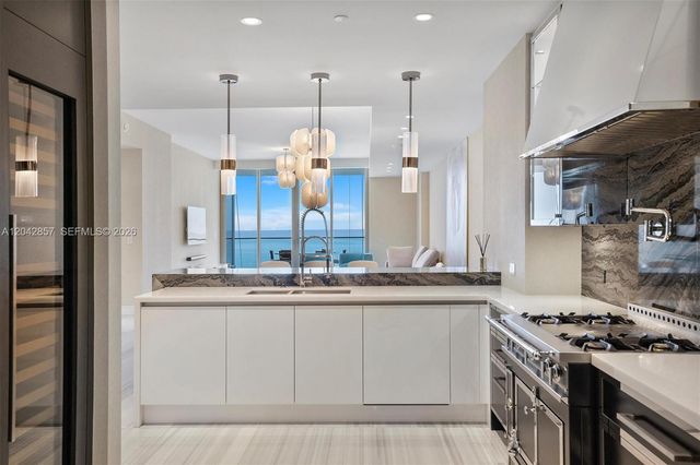 17901 Collins Avenue 902, Sunny Isles Beach, FL 33160