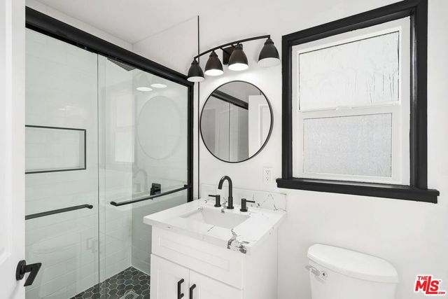 1647 Selby Avenue, Los Angeles, CA 90024