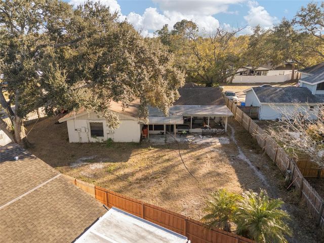 15648 BEAR CREEK DRIVE, Tampa, FL 33624