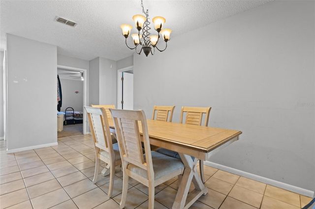 15648 BEAR CREEK DRIVE, Tampa, FL 33624