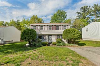 9 Mahogany Drive # 106, Nashua, NH 03062