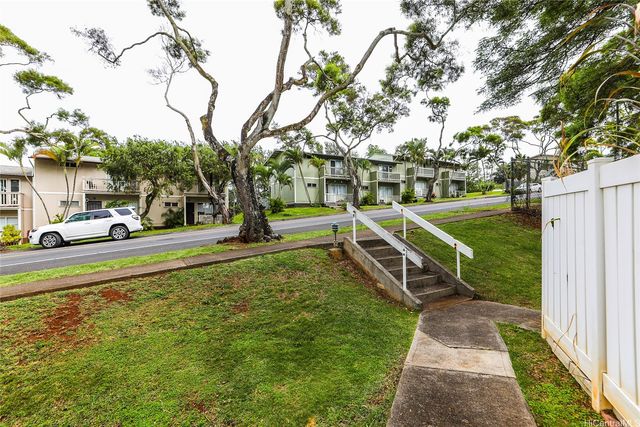 98-733 Kaonohi Street 36, Aiea, HI 96701