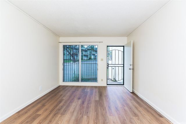 98-733 Kaonohi Street 36, Aiea, HI 96701