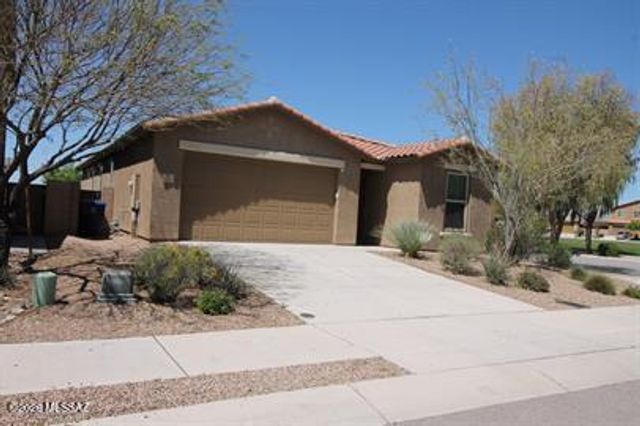 6420 E Via Jardin Verde, Tucson, AZ 85756