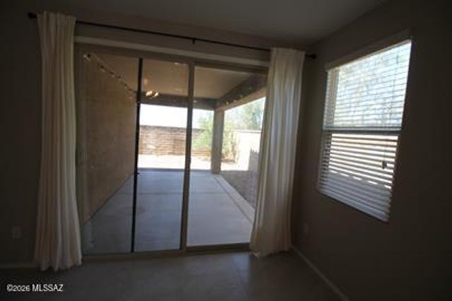6420 E Via Jardin Verde, Tucson, AZ 85756