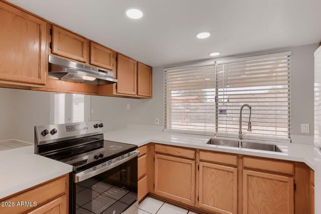 3243 N 77TH Drive, Phoenix, AZ 85033