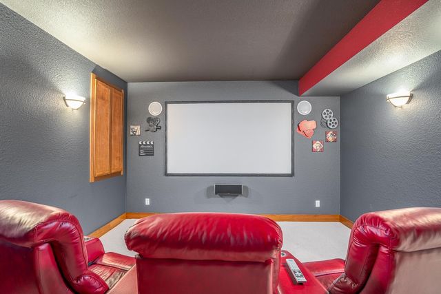 2891 Grandview Drive, Bettendorf, IA 52722