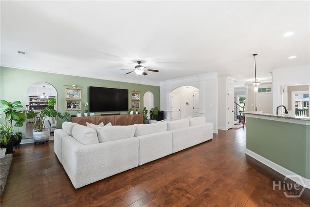 123 Timberland Circle, Richmond Hill, GA 31324