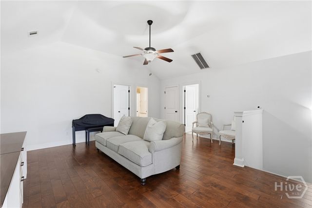 123 Timberland Circle, Richmond Hill, GA 31324