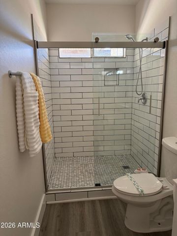 2584 E DEL RIO Court, Gilbert, AZ 85295