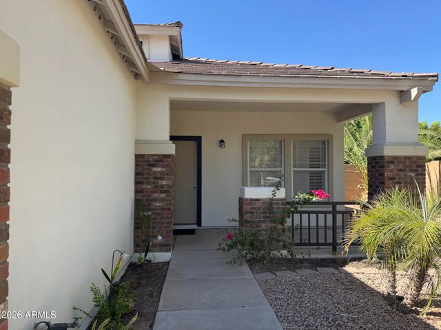 2584 E DEL RIO Court, Gilbert, AZ 85295