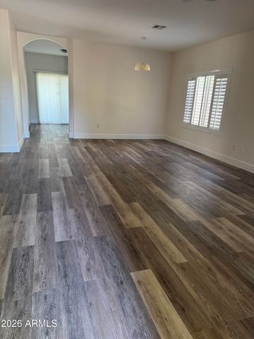 2584 E DEL RIO Court, Gilbert, AZ 85295