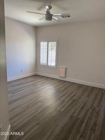 2584 E DEL RIO Court, Gilbert, AZ 85295