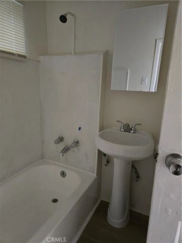 1777 Cerritos Avenue 10, Long Beach, CA 90813