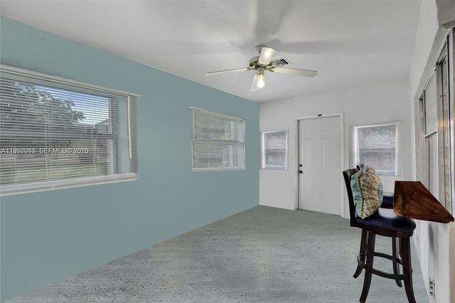 4914 NW 52nd Ct, Tamarac, FL 33319