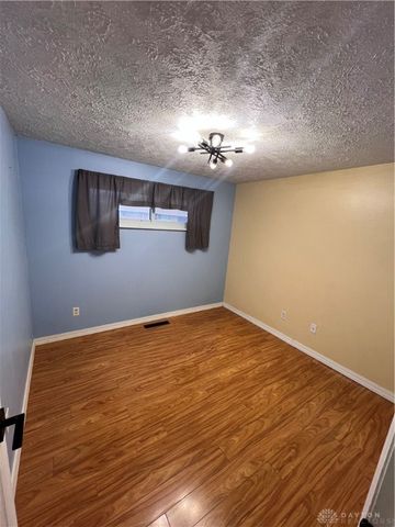 6204 Alter Road, Dayton, OH 45424