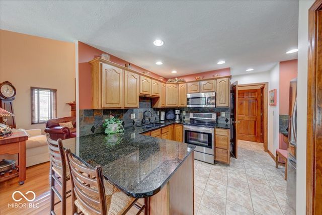 683 Cottage Lane, Greenwood, IN 46143