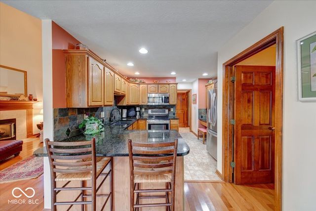 683 Cottage Lane, Greenwood, IN 46143